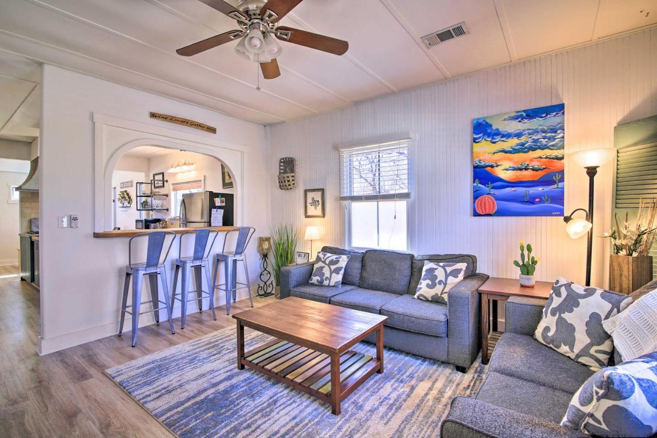 Texas Home With Backyard Oasis, Walk To Main St Fredericksburg Eksteriør billede