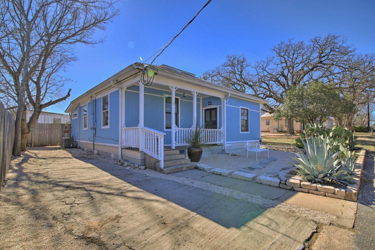 Texas Home With Backyard Oasis, Walk To Main St Fredericksburg Eksteriør billede