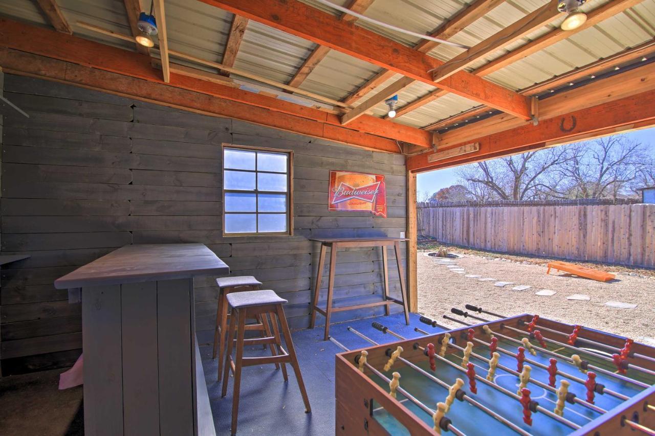 Texas Home With Backyard Oasis, Walk To Main St Fredericksburg Eksteriør billede
